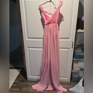 Ladies pink maternity photo shoot dress